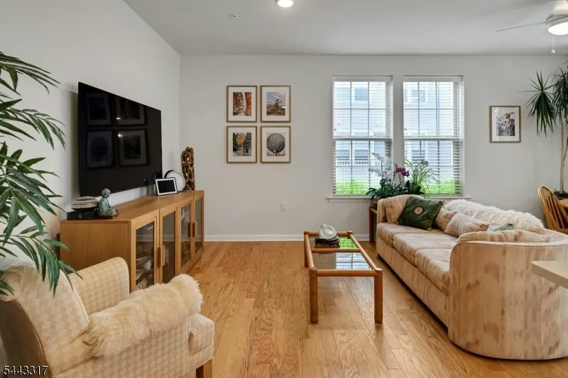 73 Robeson St Somerville, NJ 08876