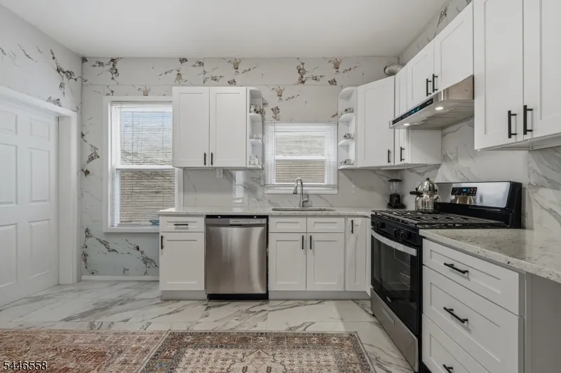 287 Crooks Ave Clifton City, NJ 07011