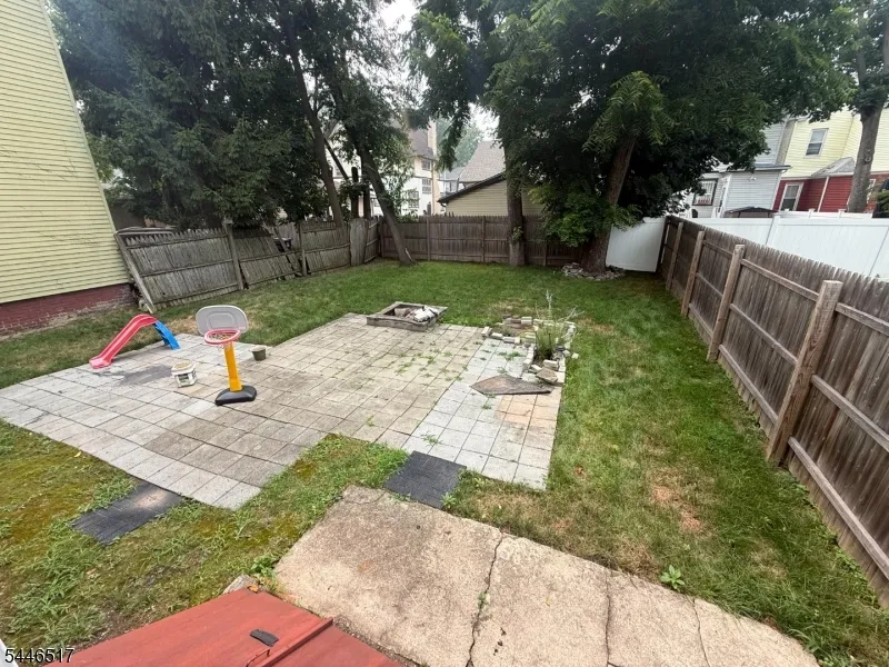63 Saint Paul Ave Newark City, NJ 07106