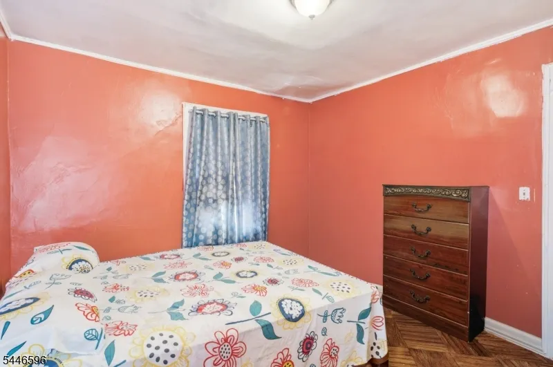 233 Meeker Ave Newark City, NJ 07112