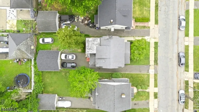 78 Fairmount Ter East Orange City, NJ 07018