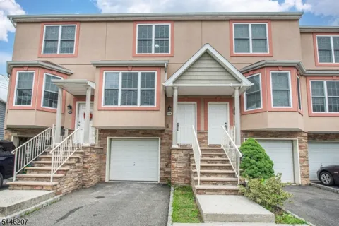 24 Van Pelt Pl #B Unit B