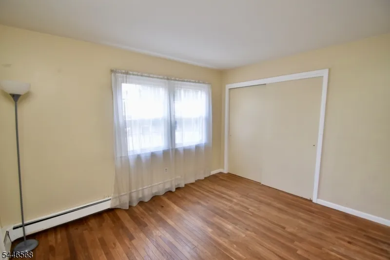 18 Summit Rd Sparta, NJ 07871