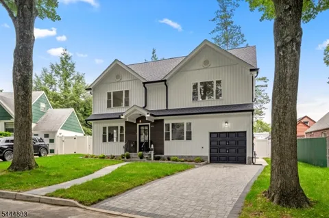 1676 Irene Ct