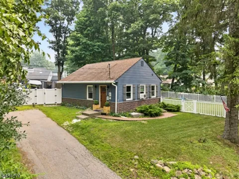 532 Glen Rd