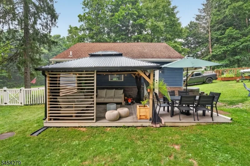 532 Glen Rd Sparta, NJ 07871