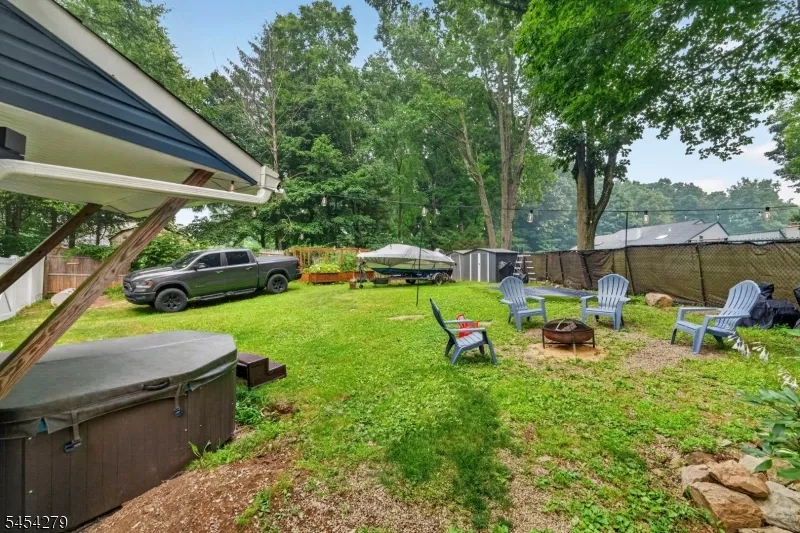 532 Glen Rd Sparta, NJ 07871