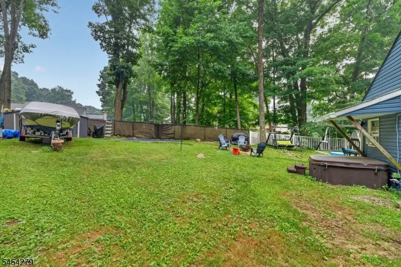 532 Glen Rd Sparta, NJ 07871