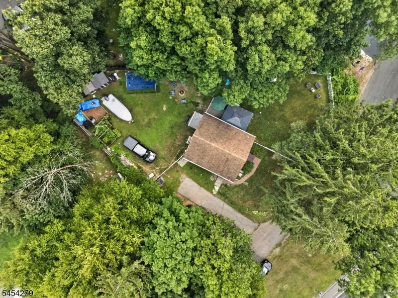 532 Glen Rd Sparta, NJ 07871