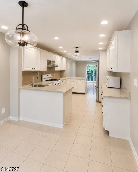 141 Coburn Rd Hopewell, NJ 08534