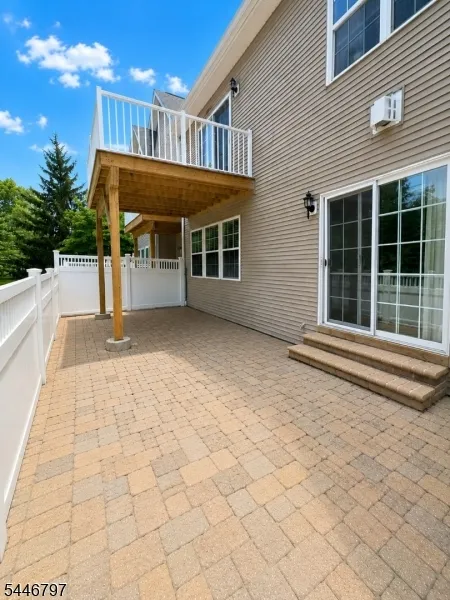 141 Coburn Rd Hopewell, NJ 08534