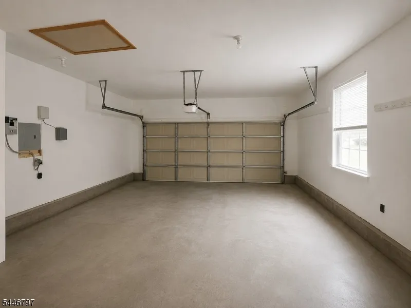 141 Coburn Rd Hopewell, NJ 08534