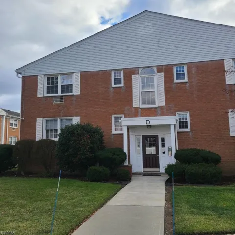 565 Grove St D-3 #3 Unit 3