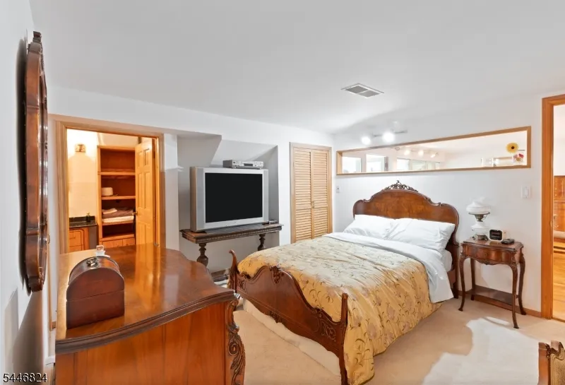 21 Maple Pkwy Sparta, NJ 07871