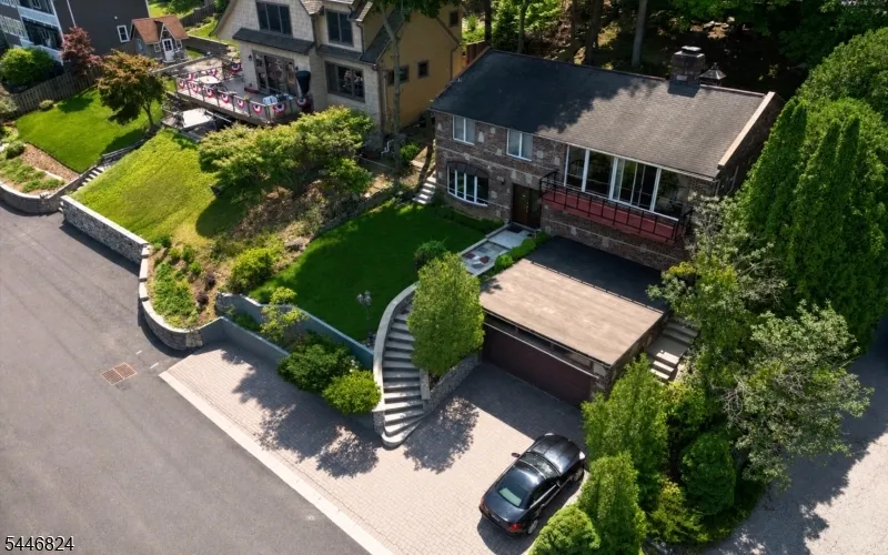 21 Maple Pkwy Sparta, NJ 07871