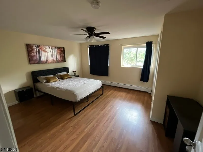 70 Wood Ave Woodbridge, NJ 08830