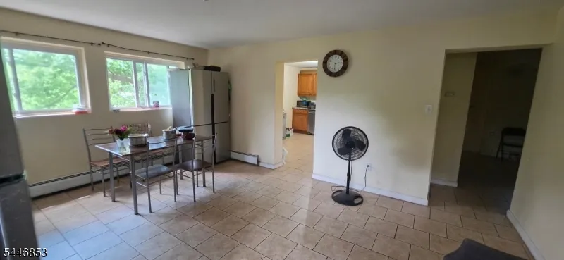 70 Wood Ave Woodbridge, NJ 08830