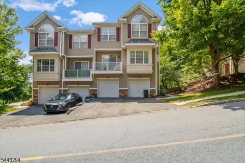 34 Ridge Dr