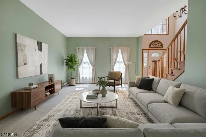 5 Noble Ct Washington, NJ 07853