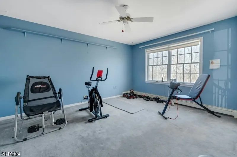 5 Noble Ct Washington, NJ 07853