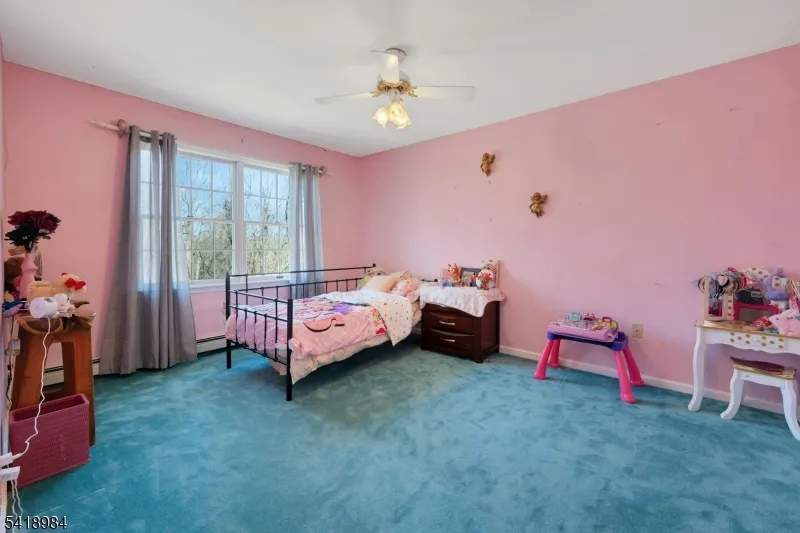 5 Noble Ct Washington, NJ 07853