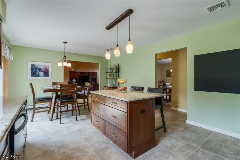 34 Deire Dr Sparta, NJ 07871