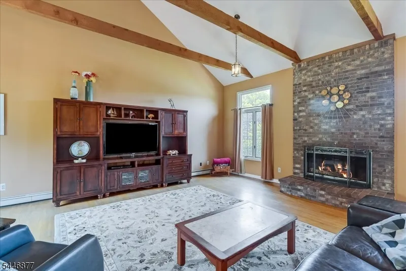 34 Deire Dr Sparta, NJ 07871