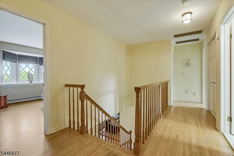 34 Deire Dr Sparta, NJ 07871