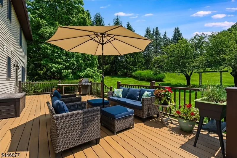 34 Deire Dr Sparta, NJ 07871