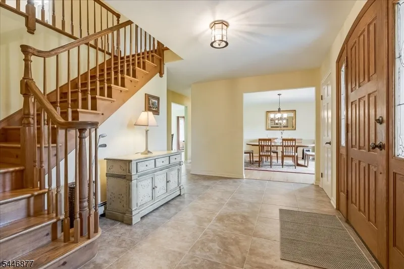 34 Deire Dr Sparta, NJ 07871