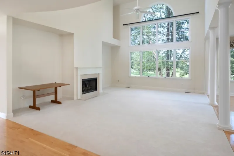 5 Alvamar Ct Montgomery, NJ 08558