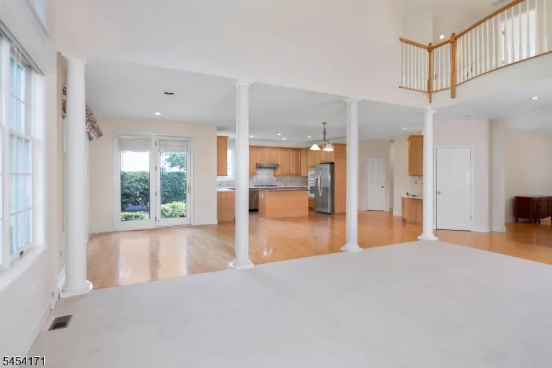 5 Alvamar Ct Montgomery, NJ 08558
