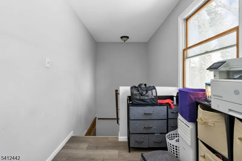 208 E Price St Linden City, NJ 07036