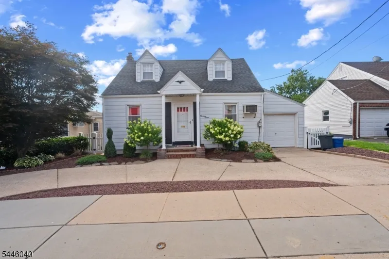 38 Hackensack St Wood-Ridge, NJ 07075