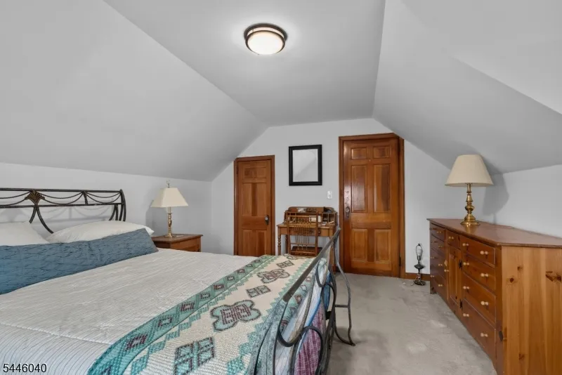 38 Hackensack St Wood-Ridge, NJ 07075