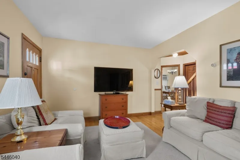 38 Hackensack St Wood-Ridge, NJ 07075