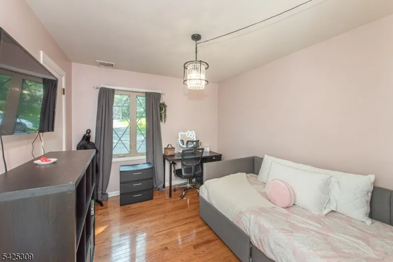 110 Unger Ave Hopatcong, NJ 07874