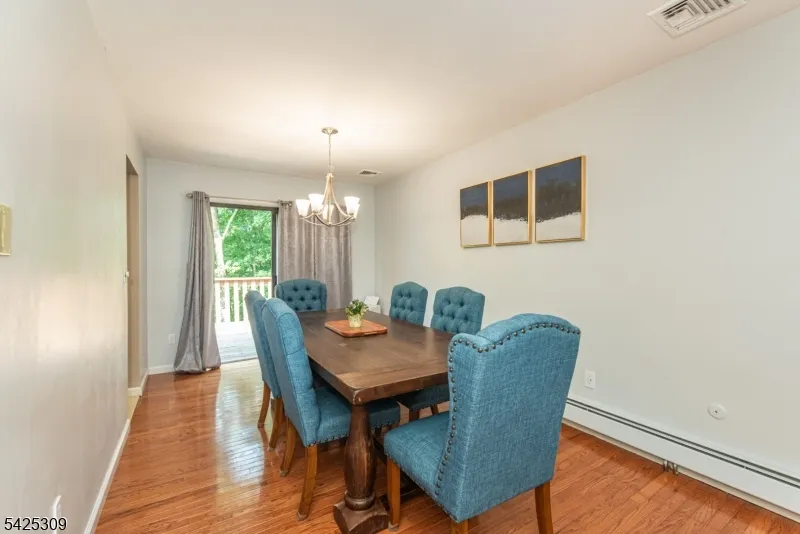110 Unger Ave Hopatcong, NJ 07874