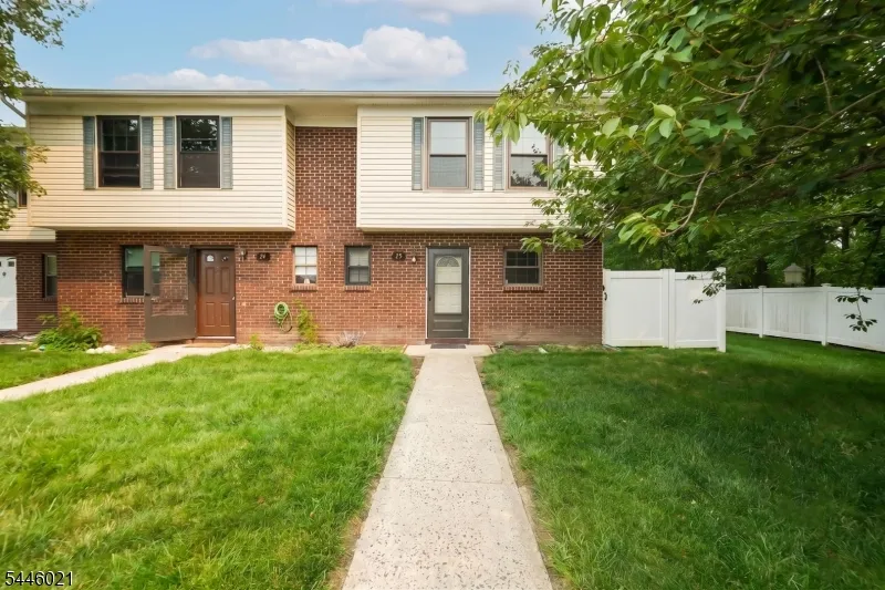 25 Driscoll Ct #1 Unit 1 North Brunswick, NJ 08902