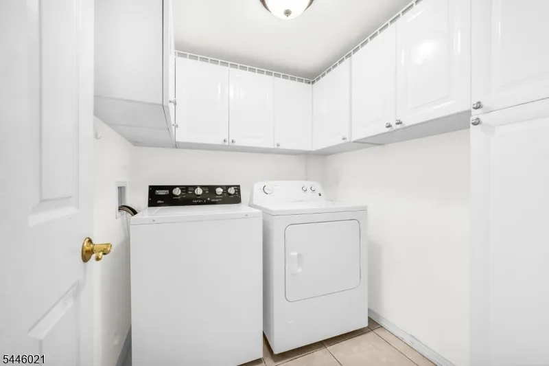 25 Driscoll Ct #1 Unit 1 North Brunswick, NJ 08902