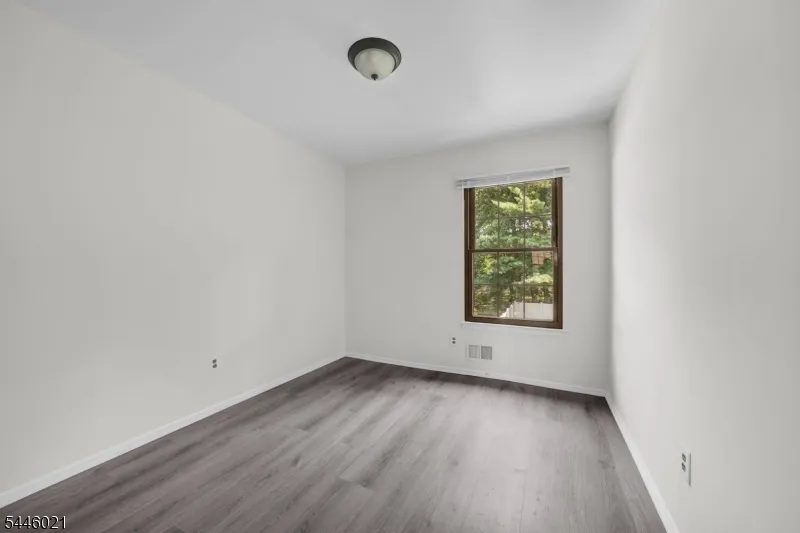 25 Driscoll Ct #1 Unit 1 North Brunswick, NJ 08902