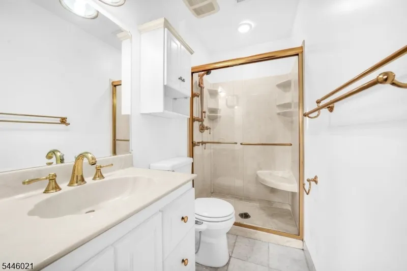 25 Driscoll Ct #1 Unit 1 North Brunswick, NJ 08902