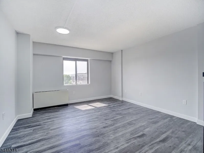 10 N Wood Ave #623 Unit 623 Linden City, NJ 07036