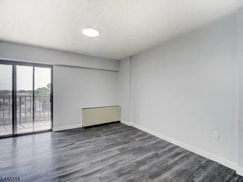 10 N Wood Ave #623 Unit 623 Linden City, NJ 07036