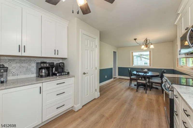 904 Crest Rd Stillwater, NJ 07860