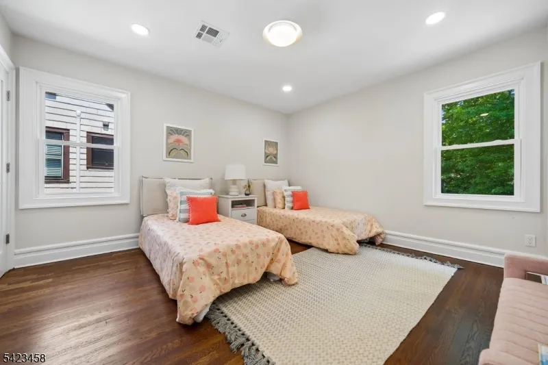 22 Rutgers St Maplewood, NJ 07040