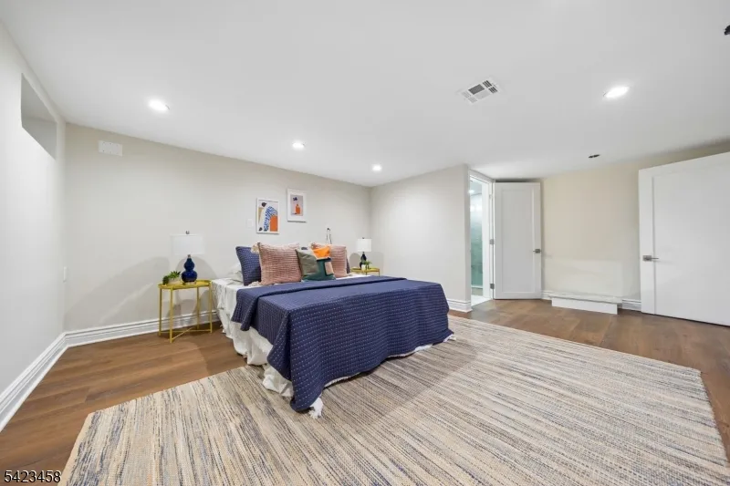 22 Rutgers St Maplewood, NJ 07040