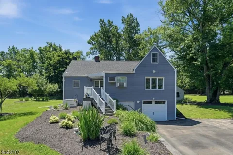 81 Sergeantsville Rd