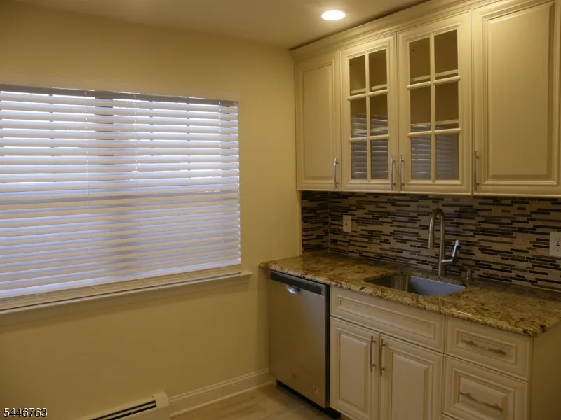 768 Springfield Ave B 3 #B 3 Unit B 3 Summit City, NJ 07901