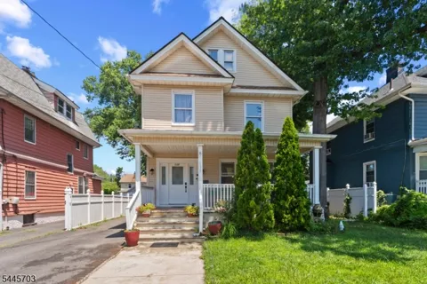 135 Morse Pl
